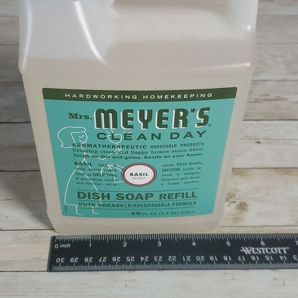 NEW Mrs. Meyer's Clean Day Basil Scented Dish Soap Refill 48 Fl.Oz. 1.5 Quart - Picture 5 of 9